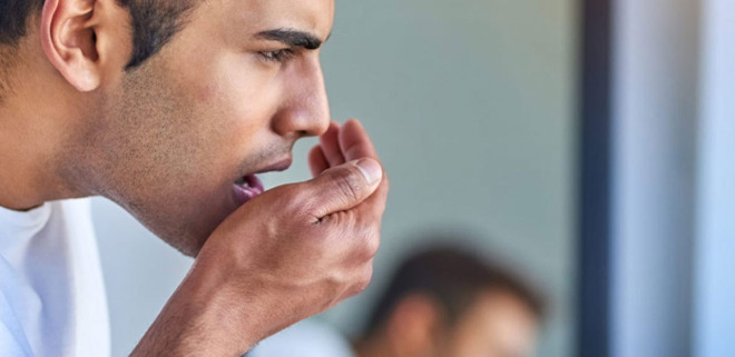 أسباب وعلاج رائحة الفم الكريهة 