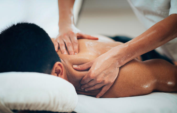 التدليك لتخفيف آلام الظهر