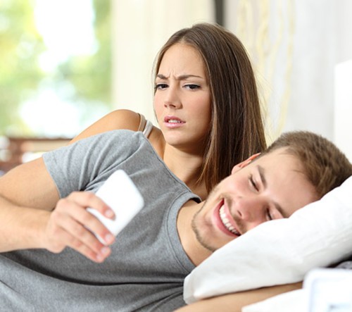 زوجك على علاقة بامرأة أخرى