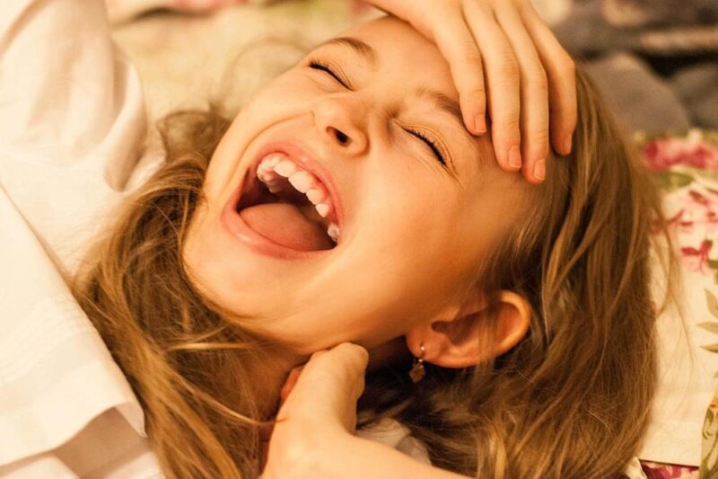 تفسير حلم الضحك